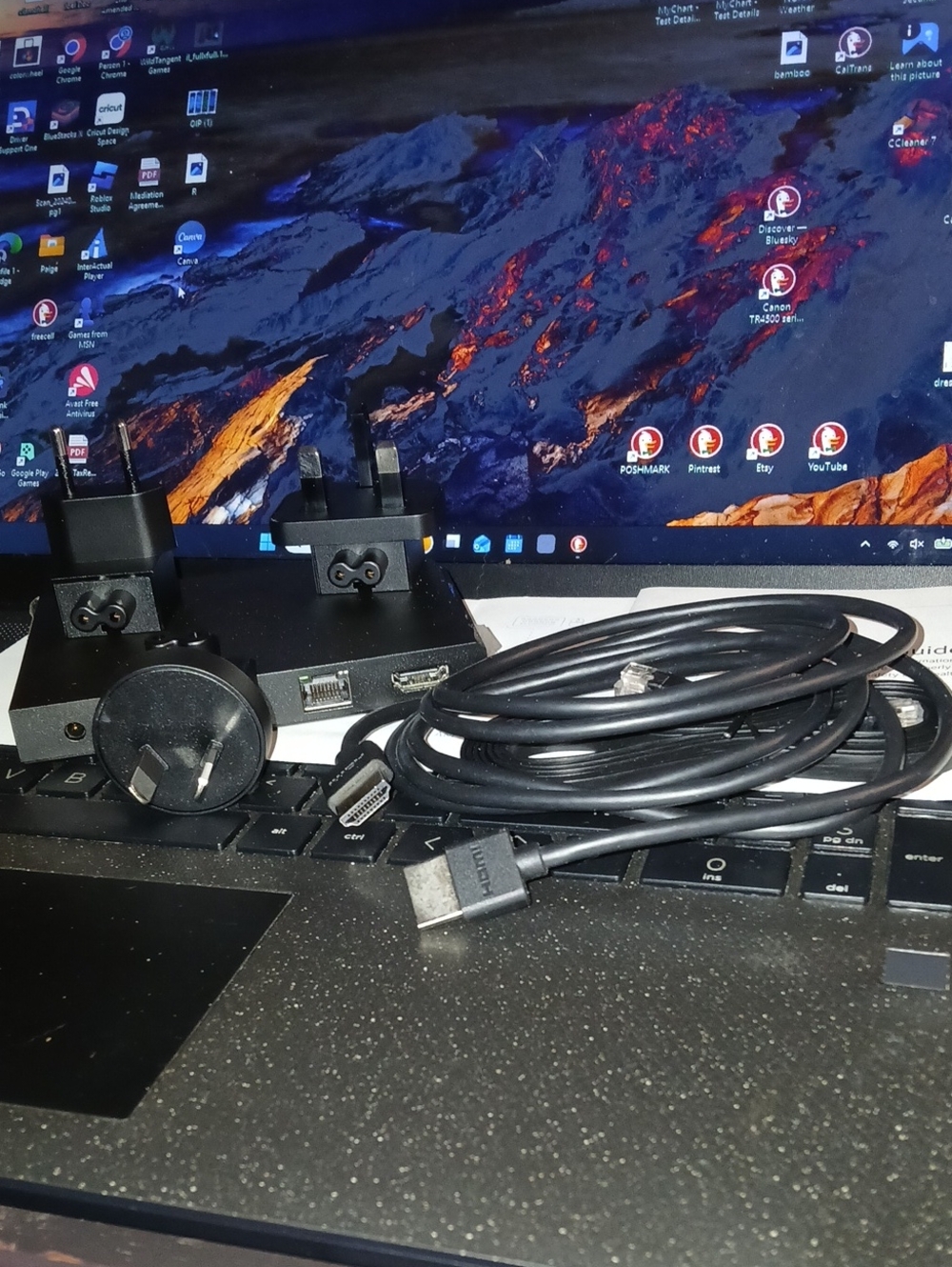 Steam Link Streaming Console with Cables